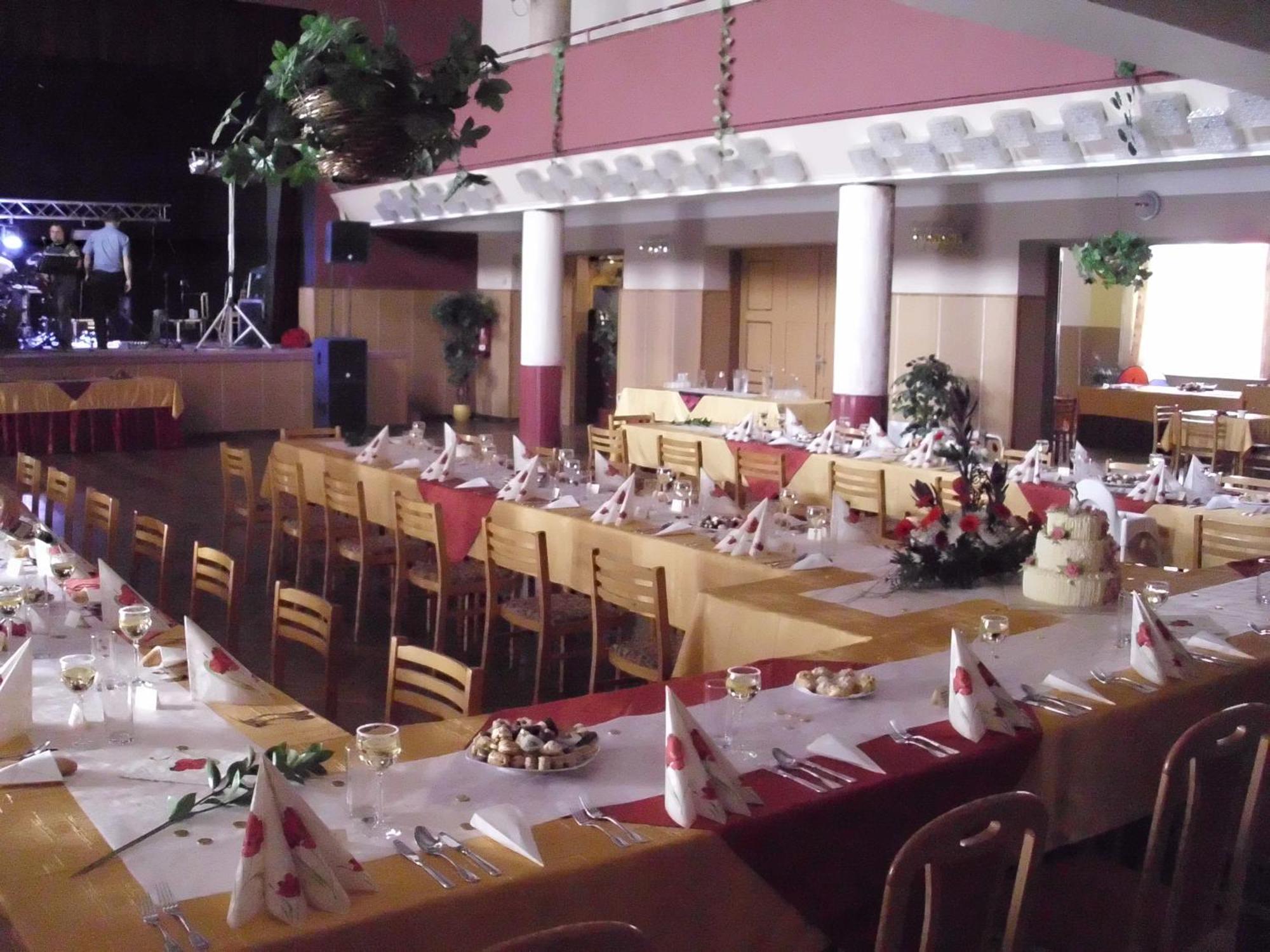 Hotel Morava Jevíčko Exteriér fotografie